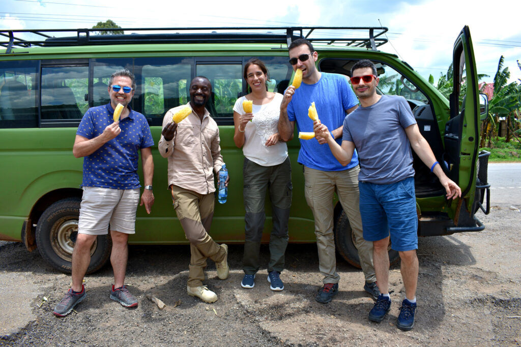 car-hire-uganda-1-1024x683-1.jpg